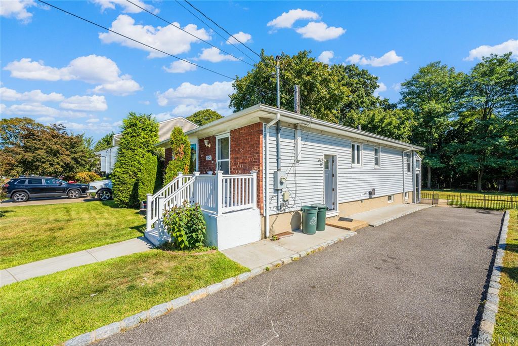 Photo of 1253 Raymond Road Rd, North Bellmore, NY 11710 (MLS # 951976)