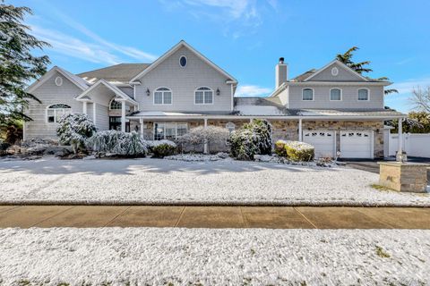 110 Thornwood Road Massapequa Park NY 11762