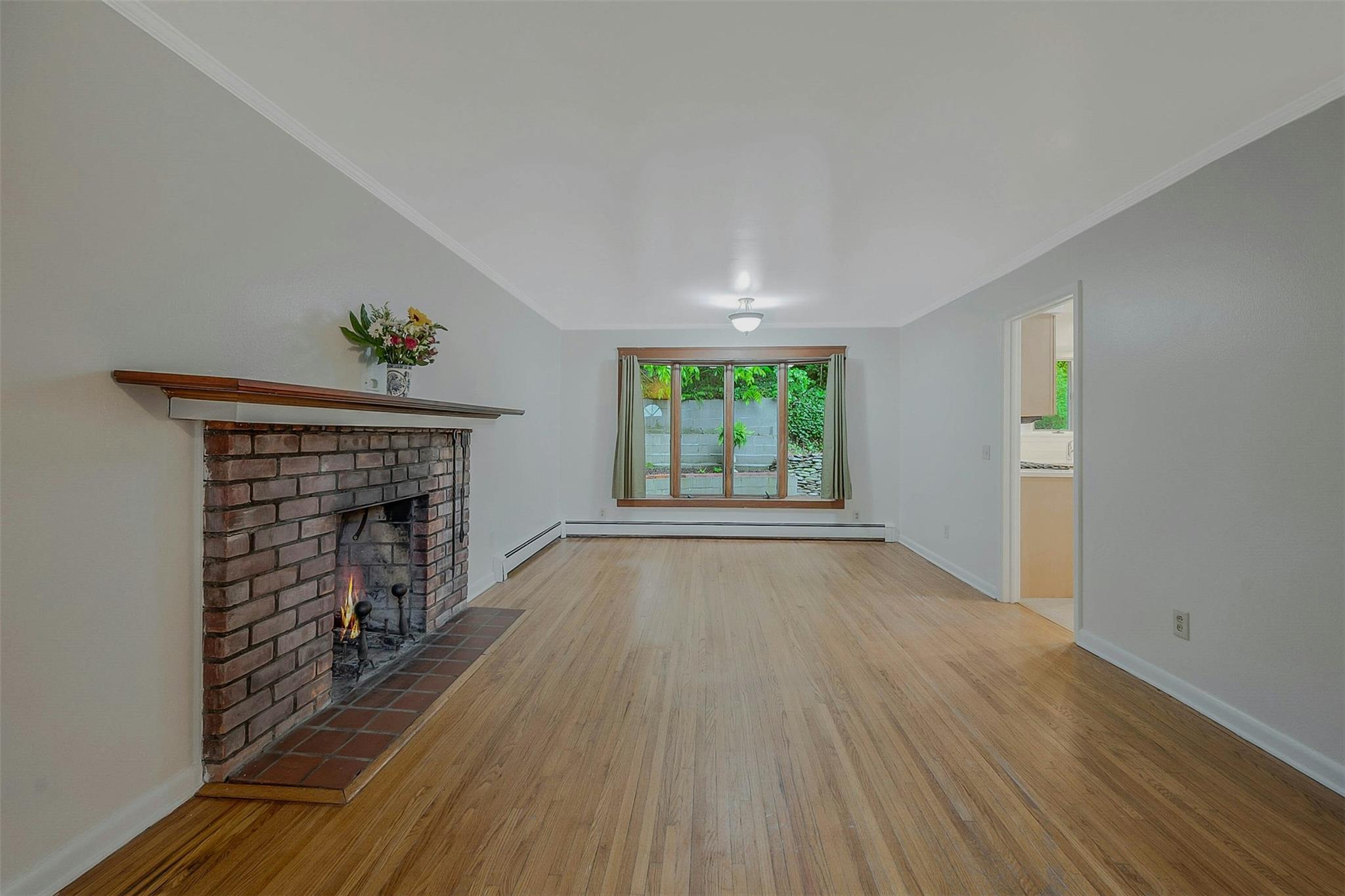 155 Woodbury Road, Huntington, New York image 6