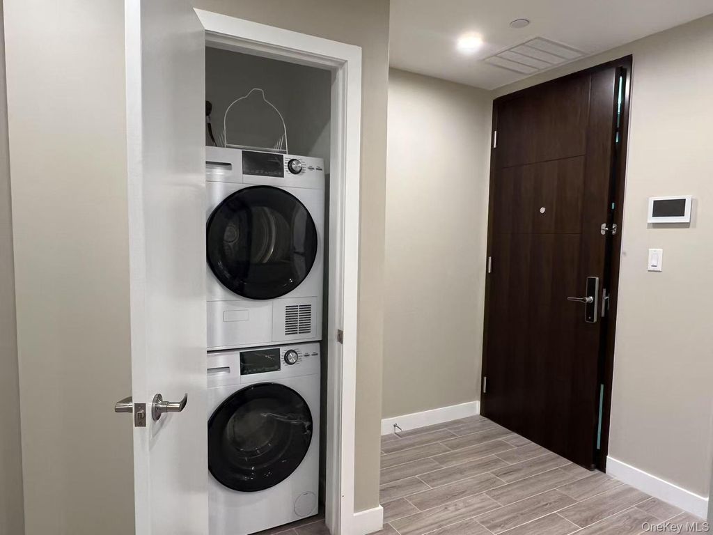 Photo of 42-18 147th Street #4A, Flushing, NY 11355 (MLS # 904308)