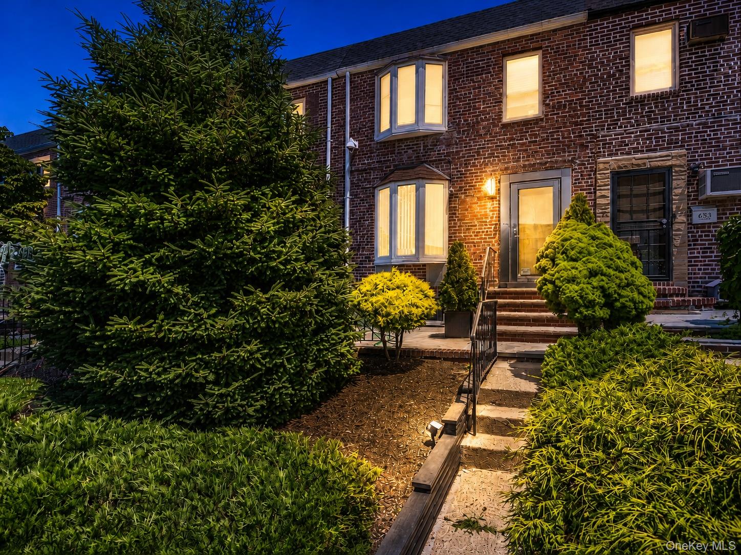 6361 76th Street - Photo 2