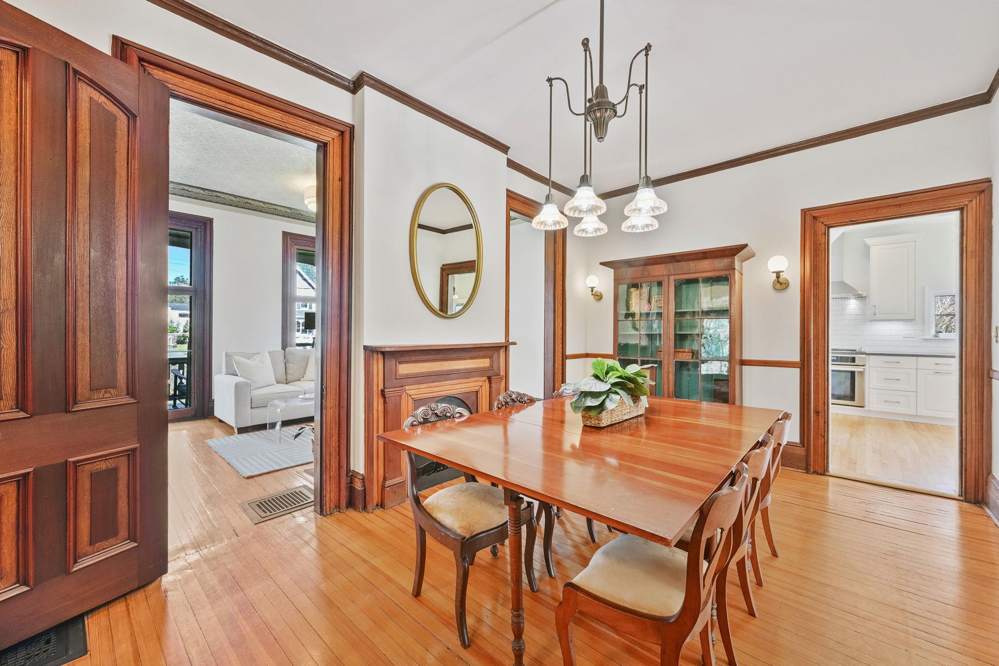242 Melbourne Avenue, Mamaroneck, New York image 9