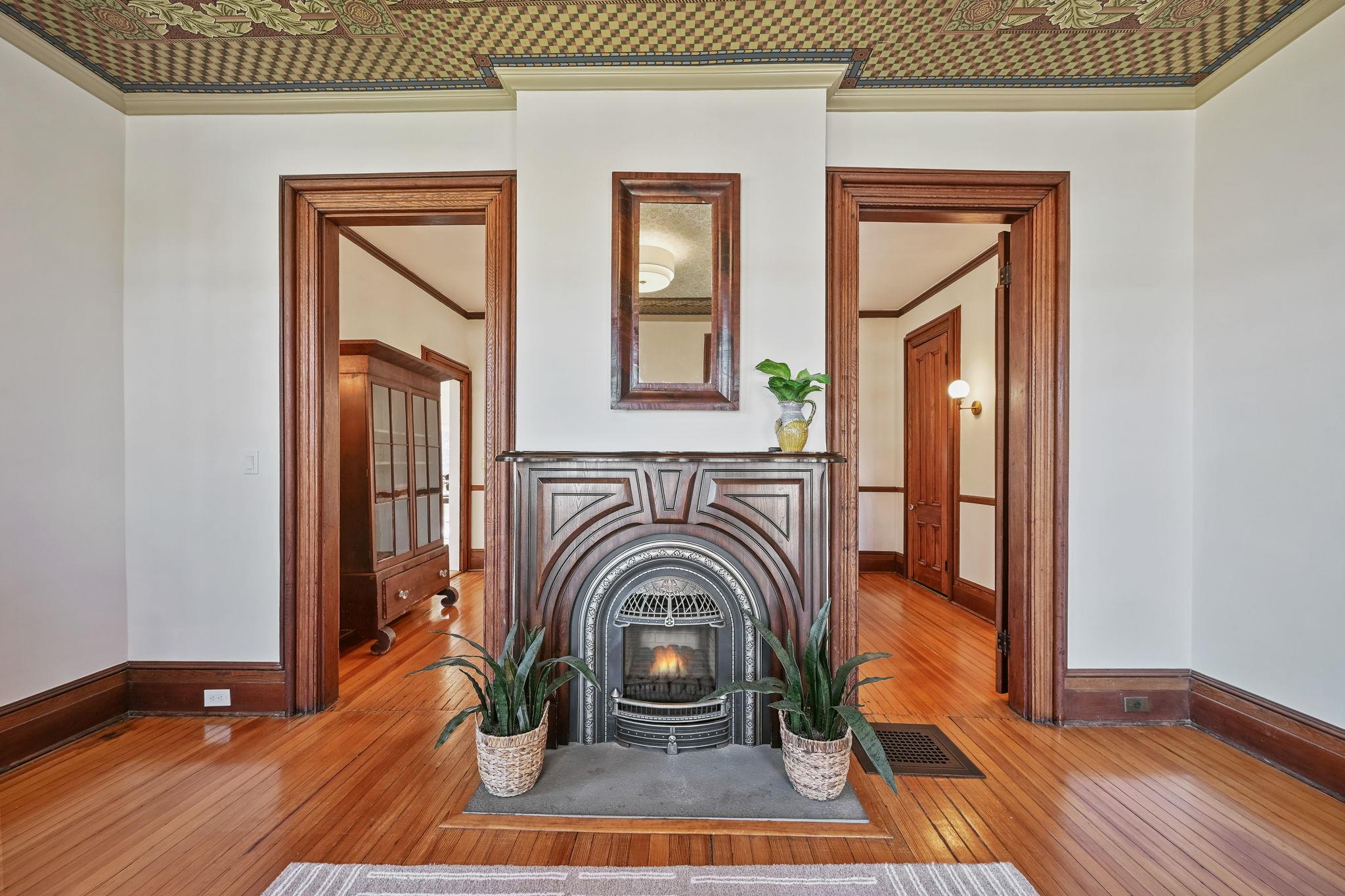 242 Melbourne Avenue, Mamaroneck, New York image 4