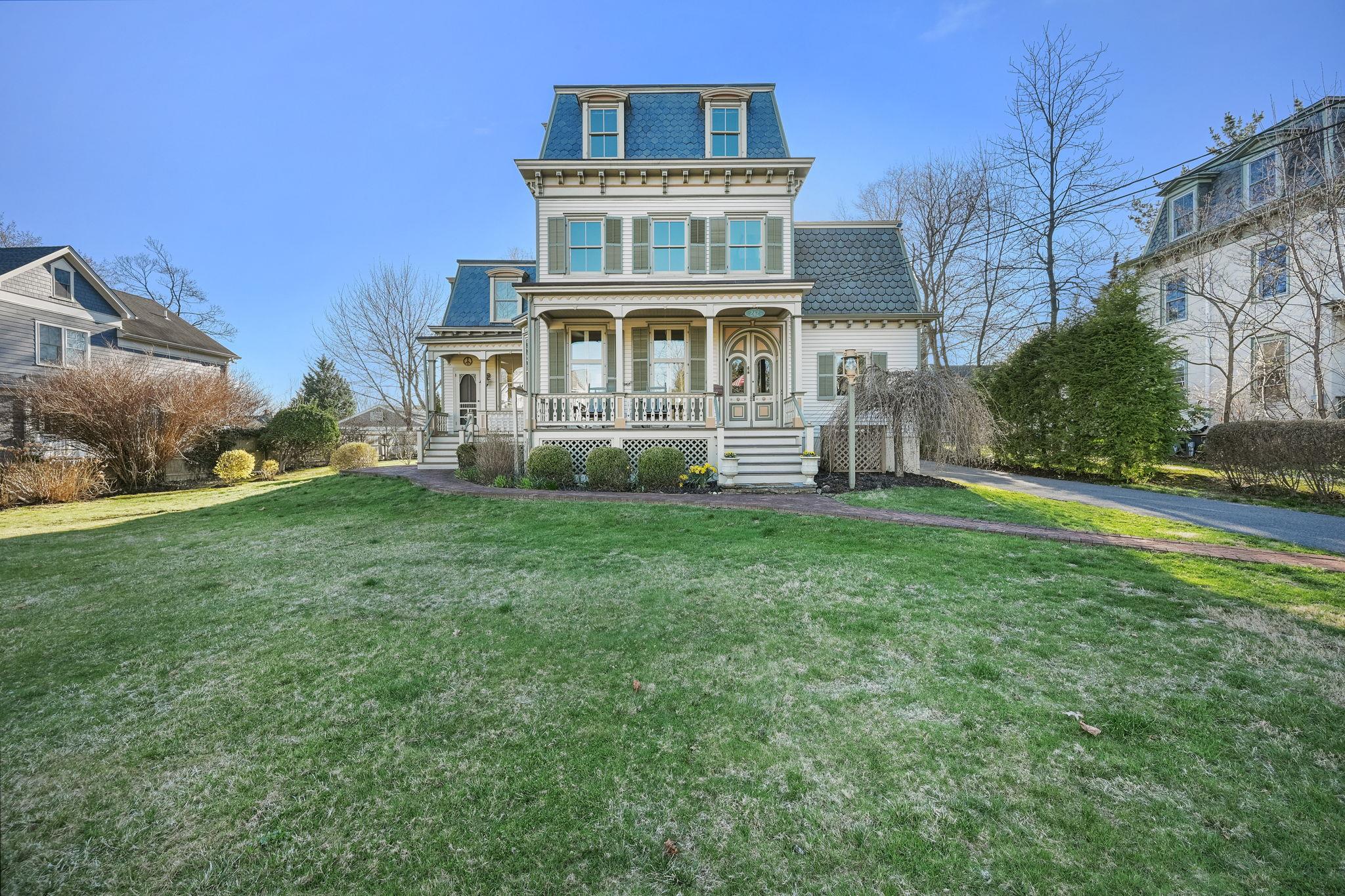 242 Melbourne Avenue, Mamaroneck, New York image 43