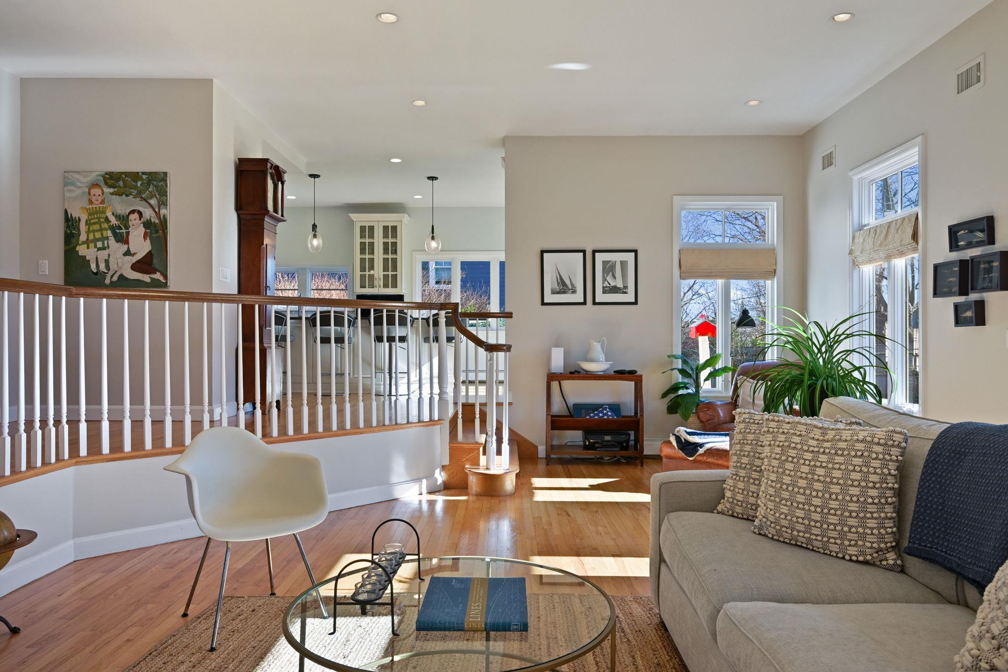 242 Melbourne Avenue, Mamaroneck, New York image 14