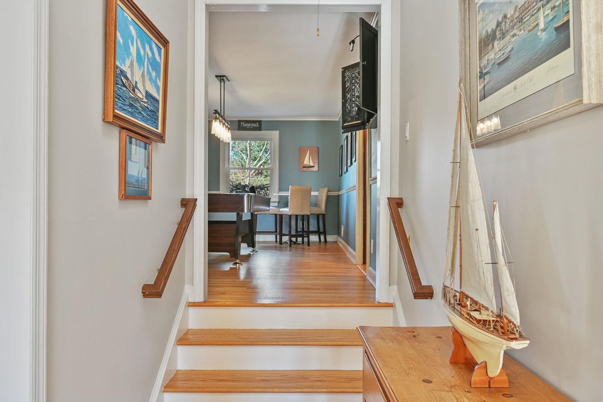 242 Melbourne Avenue, Mamaroneck, New York image 11