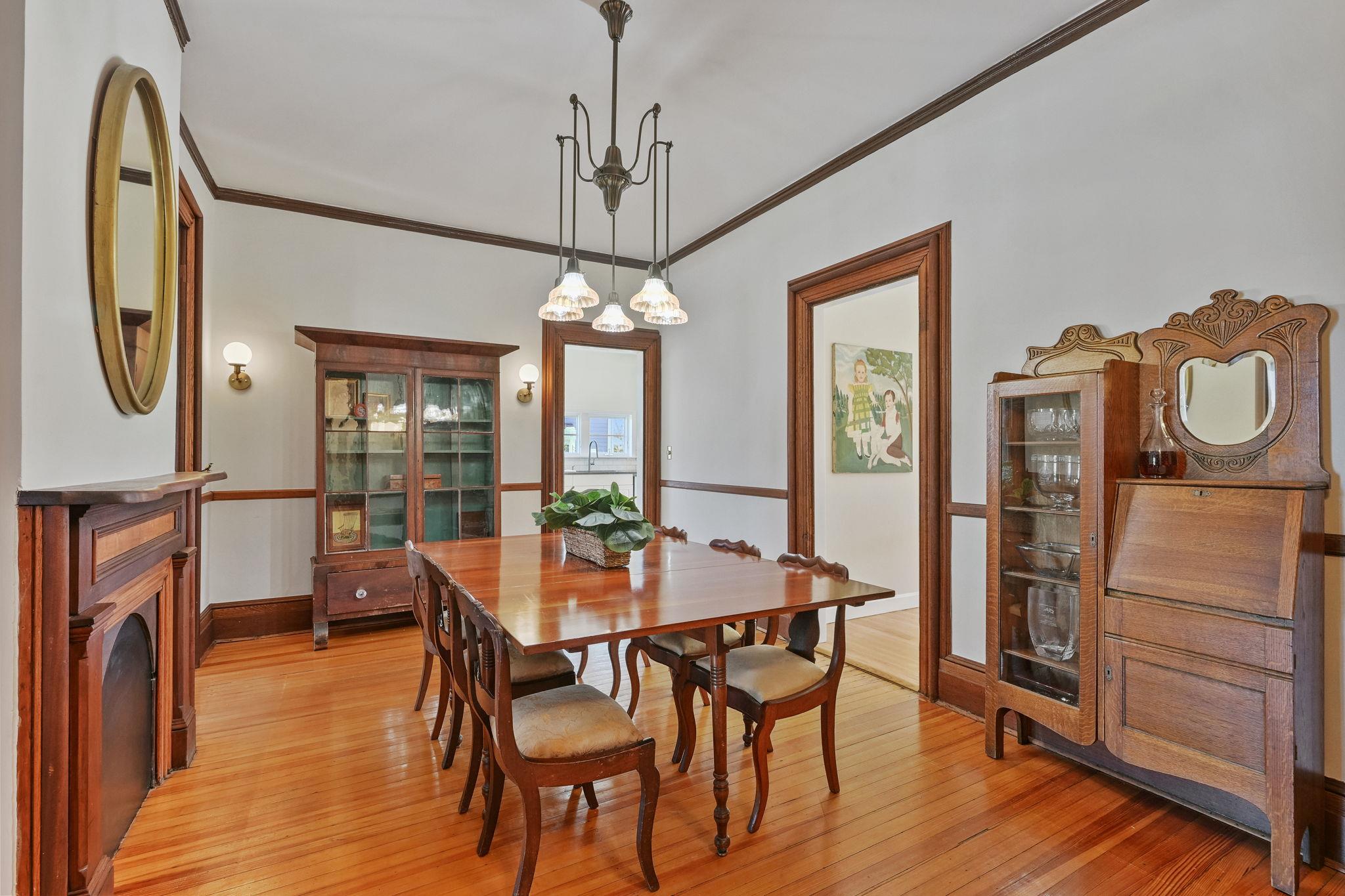 242 Melbourne Avenue, Mamaroneck, New York image 8