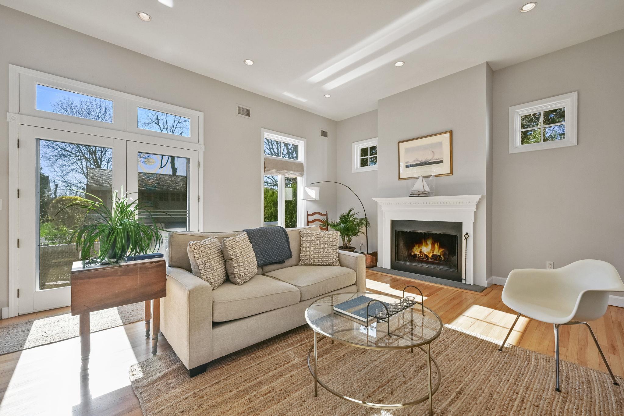 242 Melbourne Avenue, Mamaroneck, New York image 12