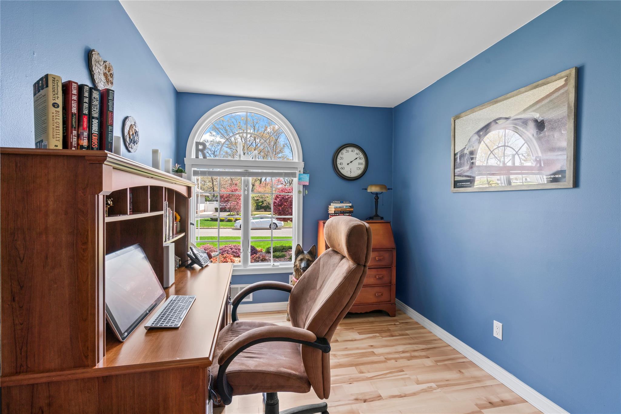 8 Raven Drive, Commack, New York image 16