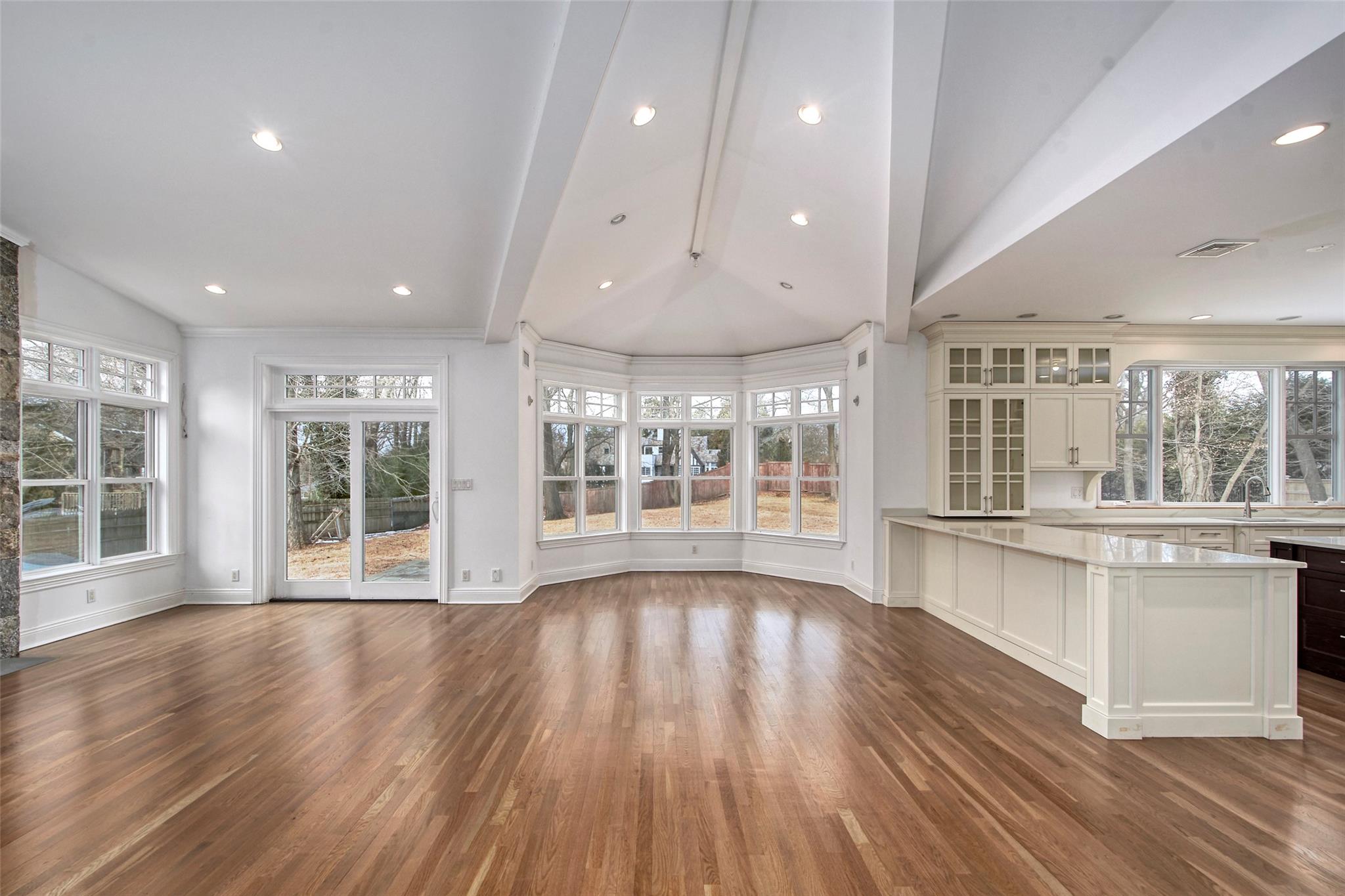8 Walden Lane, Rye, New York image 6