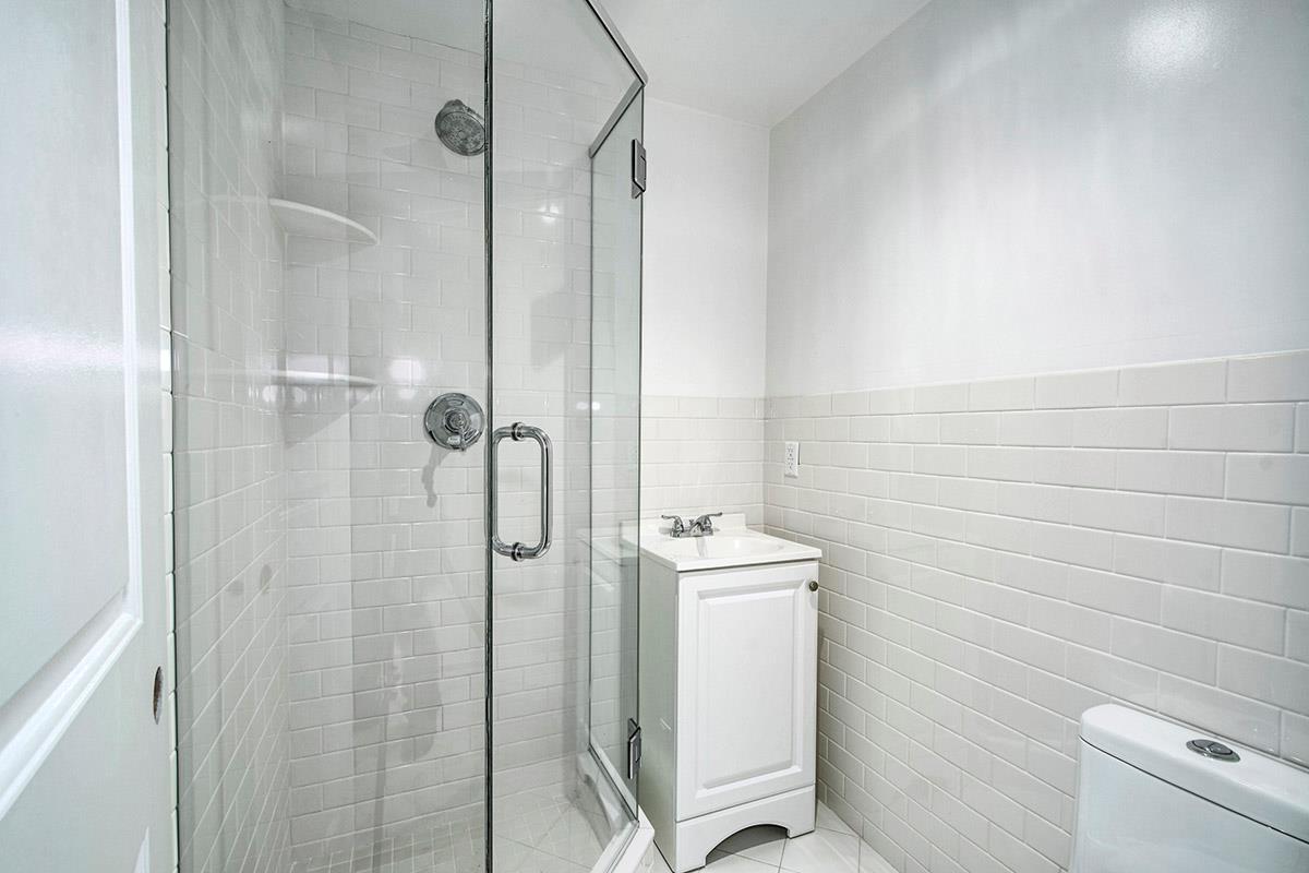 8 Walden Lane, Rye, New York image 22