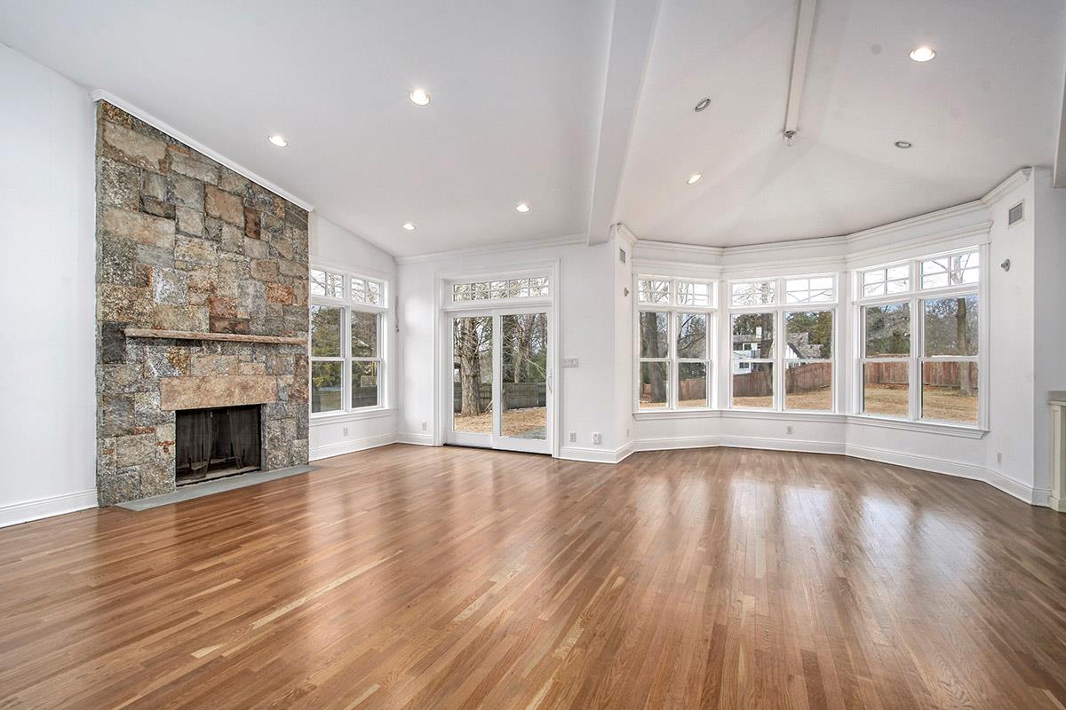 8 Walden Lane, Rye, New York image 5