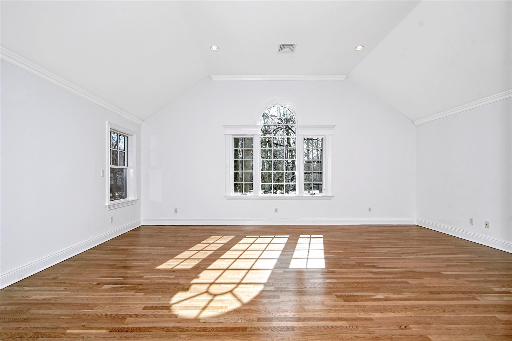 8 Walden Lane, Rye, New York image 14