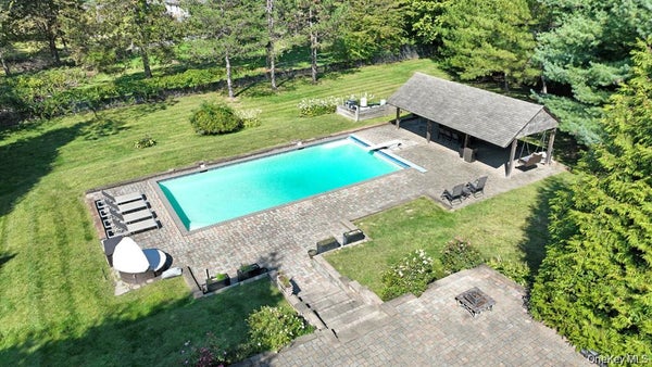 11 DEERWOOD RD, SPRING VALLEY, NY 10977 - Image c0c91edad15d974f0e4eb8ff5caefa40/3241255267
