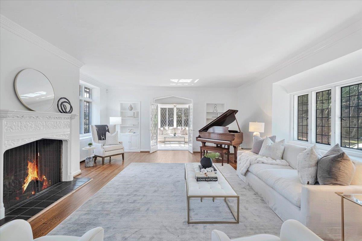 2 South Drive, Larchmont, New York image 6