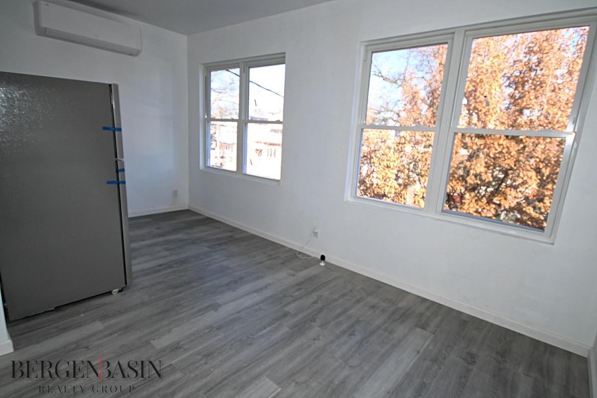 1372 E 94 Street, Brooklyn, New York image 12