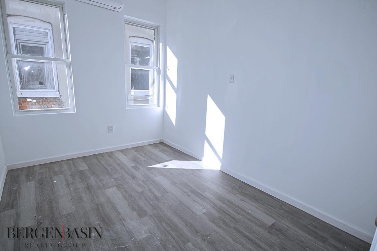 1372 E 94 Street, Brooklyn, New York image 8