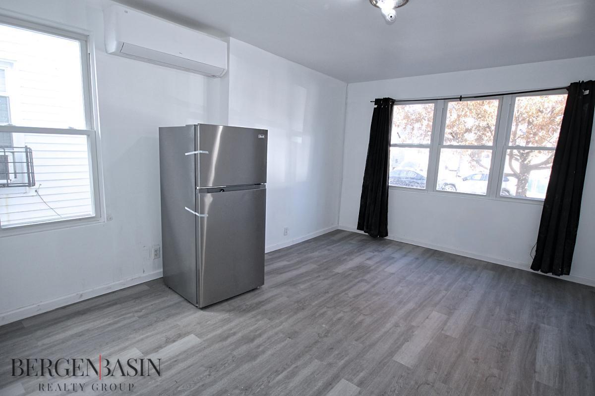 1372 E 94 Street, Brooklyn, New York image 5