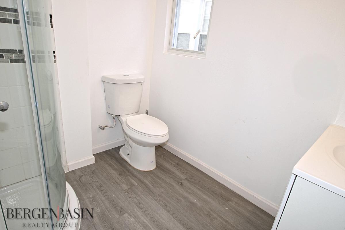 1372 E 94 Street, Brooklyn, New York image 9