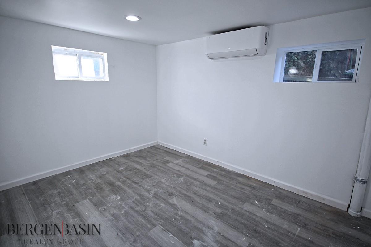 1372 E 94 Street, Brooklyn, New York image 26