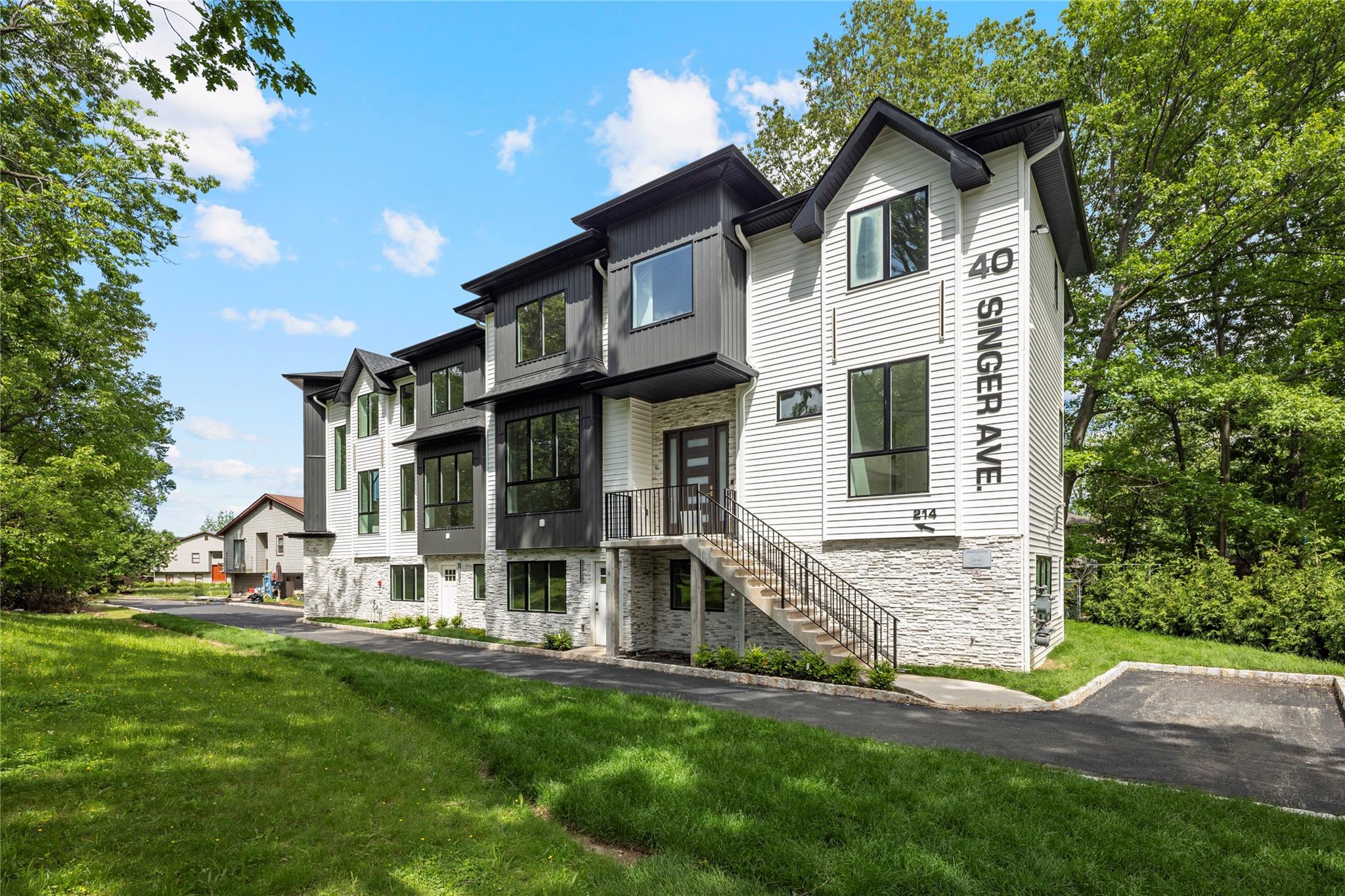 40 Singer Avenue #214, Spring Valley, New York image 49