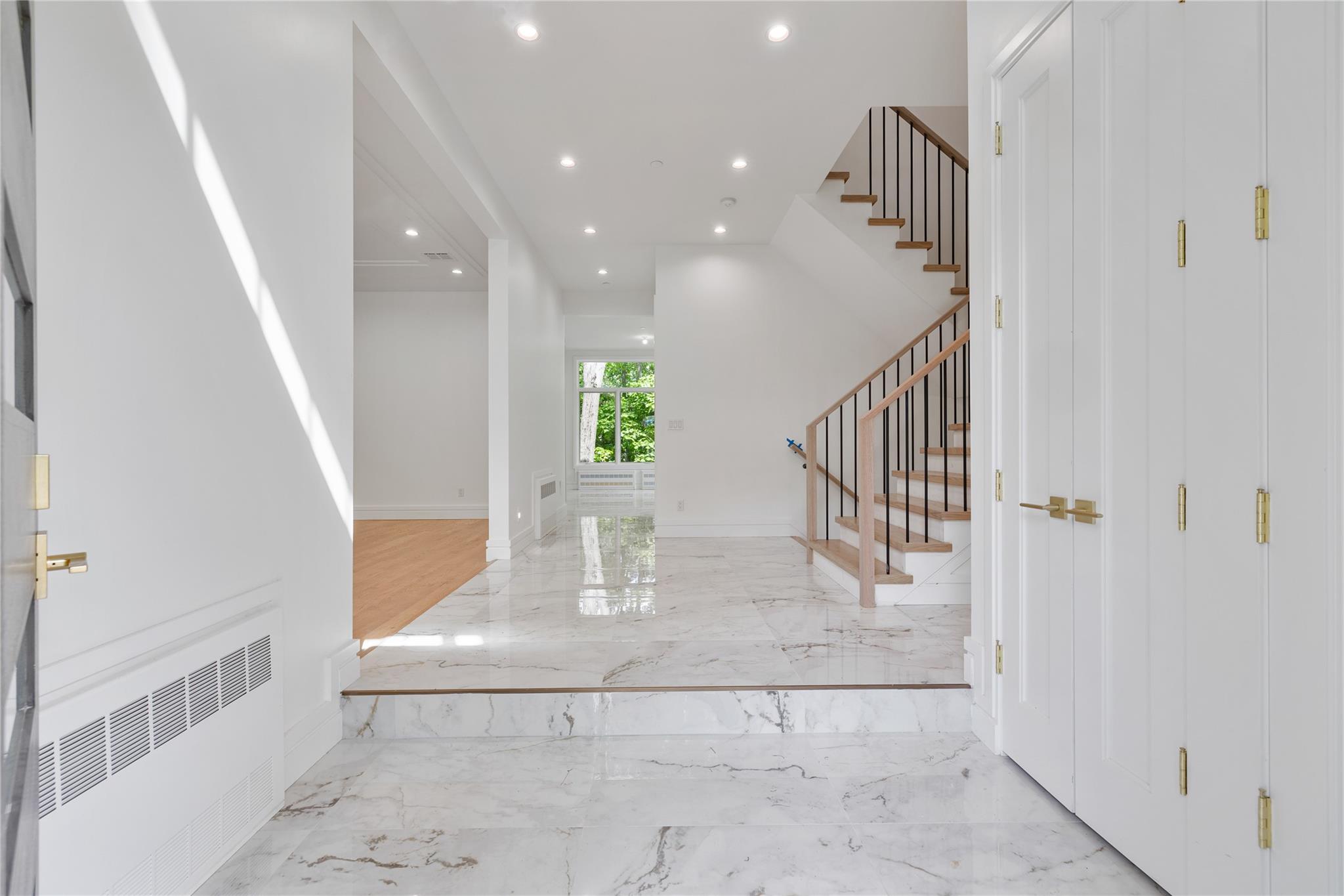 40 Singer Avenue #214, Spring Valley, New York image 5