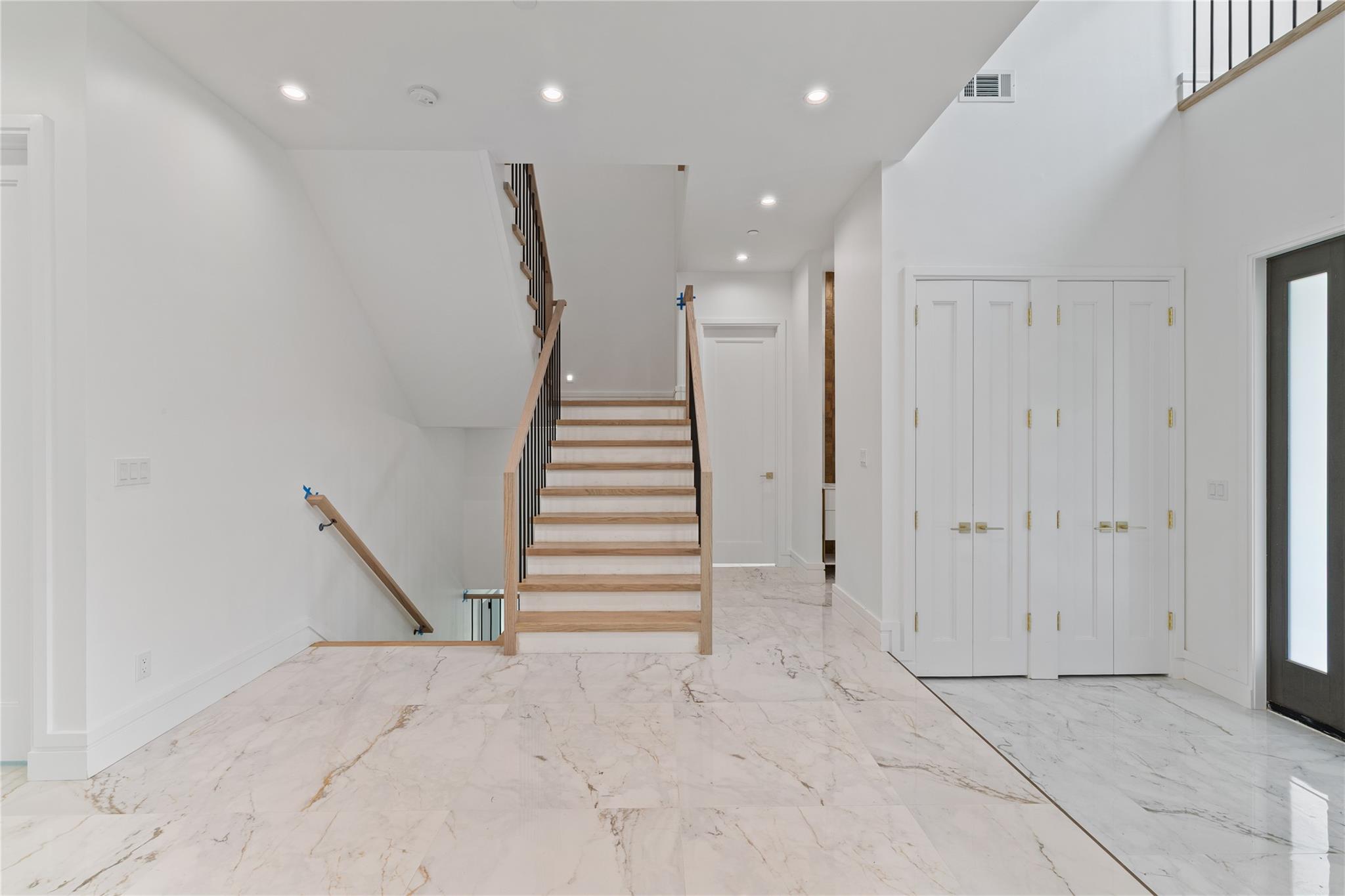 40 Singer Avenue #214, Spring Valley, New York image 16