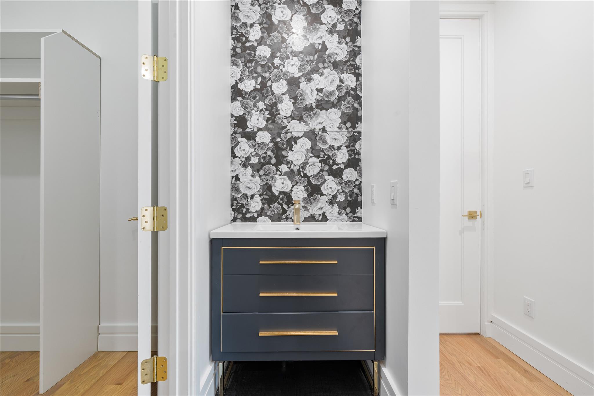 40 Singer Avenue #214, Spring Valley, New York image 25
