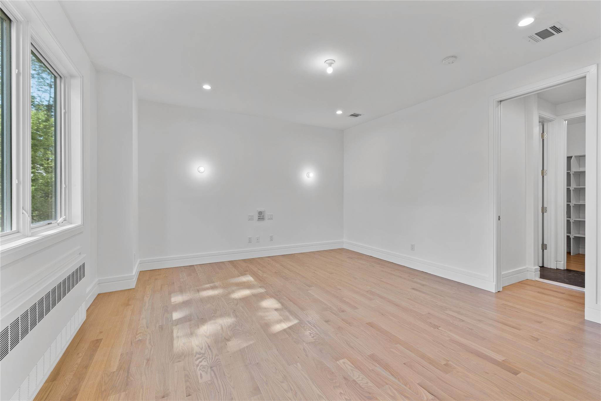 40 Singer Avenue #214, Spring Valley, New York image 22