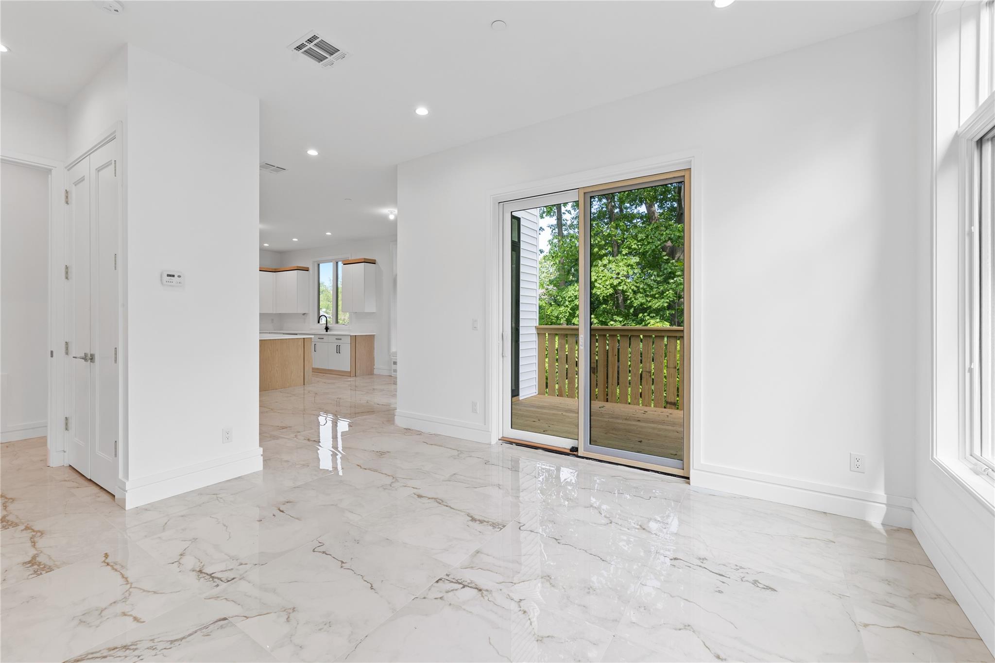 40 Singer Avenue #214, Spring Valley, New York image 14