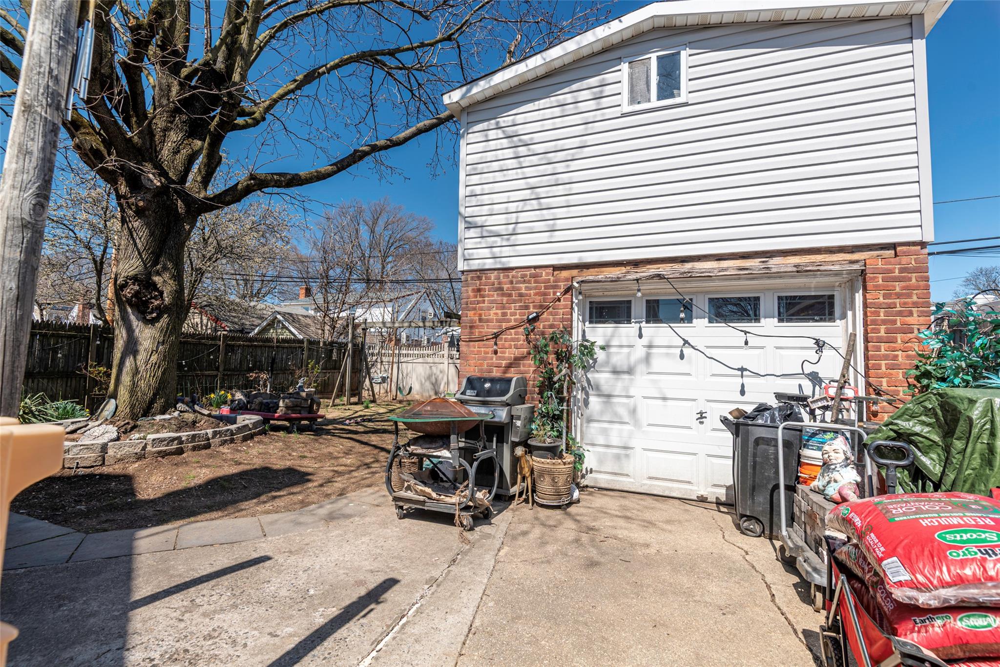 246-31 87 Avenue, Bellerose, New York image 19