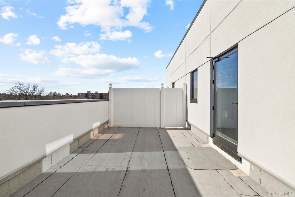 Photo of 150-02 Northern Boulevard #3A, Flushing, NY 11354 (MLS # 950357)