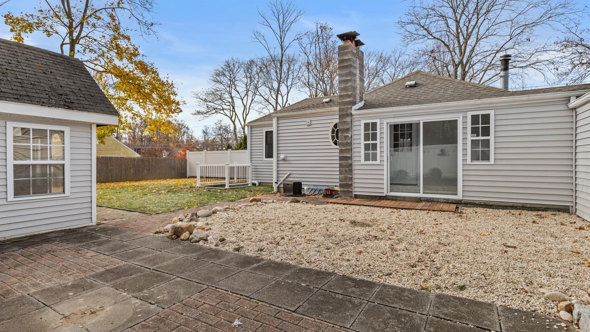 47 Groveland Park Blvd, Sound Beach, New York image 16