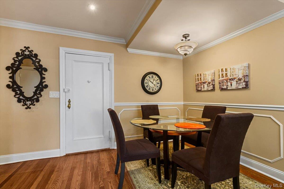 485 Bronx River Road C62