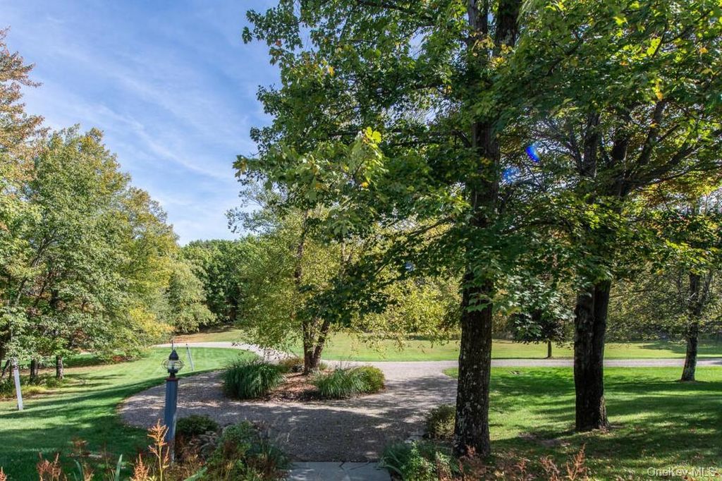 Photo of 926 Turkey Hill Road Rd, Red Hook, NY 12571 (MLS # 921530)