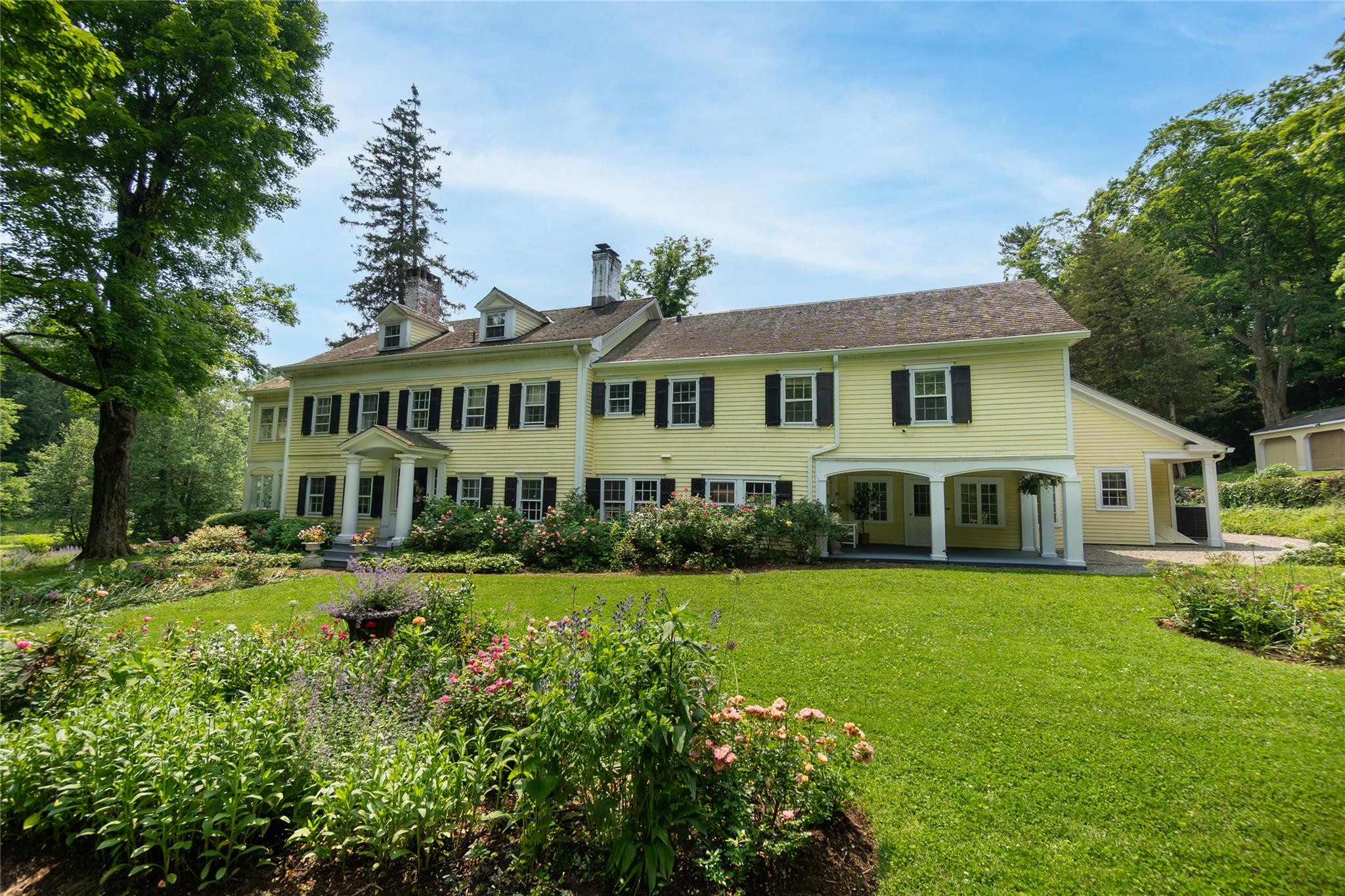 Property for Sale at Buxton Road, Bedford Hills, New York - Bedrooms: 6 
Bathrooms: 6 
Rooms: 14  - $5,500,000