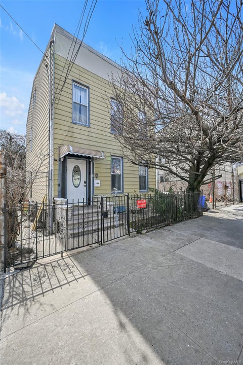 Homes For Sale - 758 Glenmore Avenue<br/> Brooklyn, NY 11208