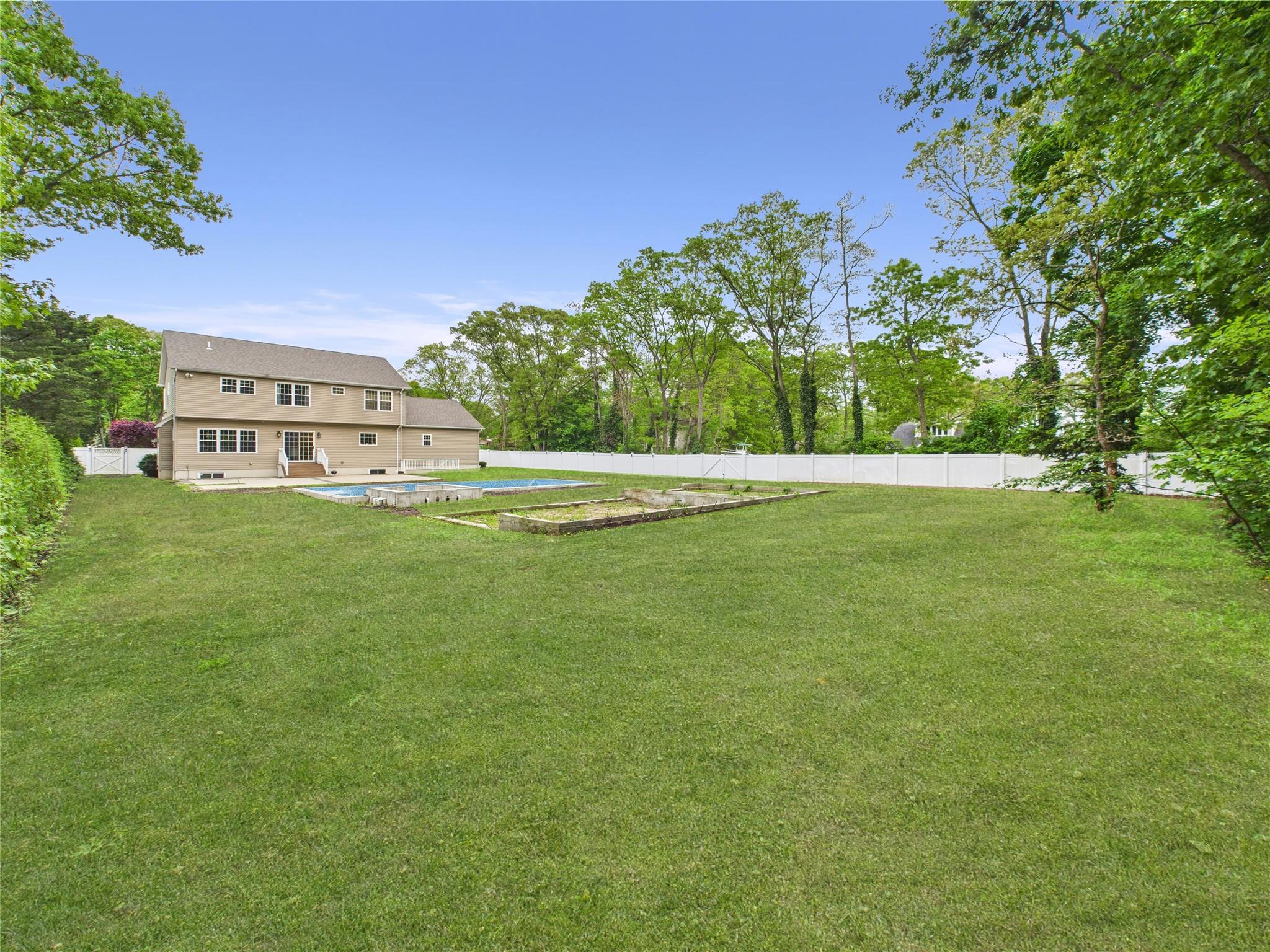 74 Buckley Road, Patchogue, New York image 36