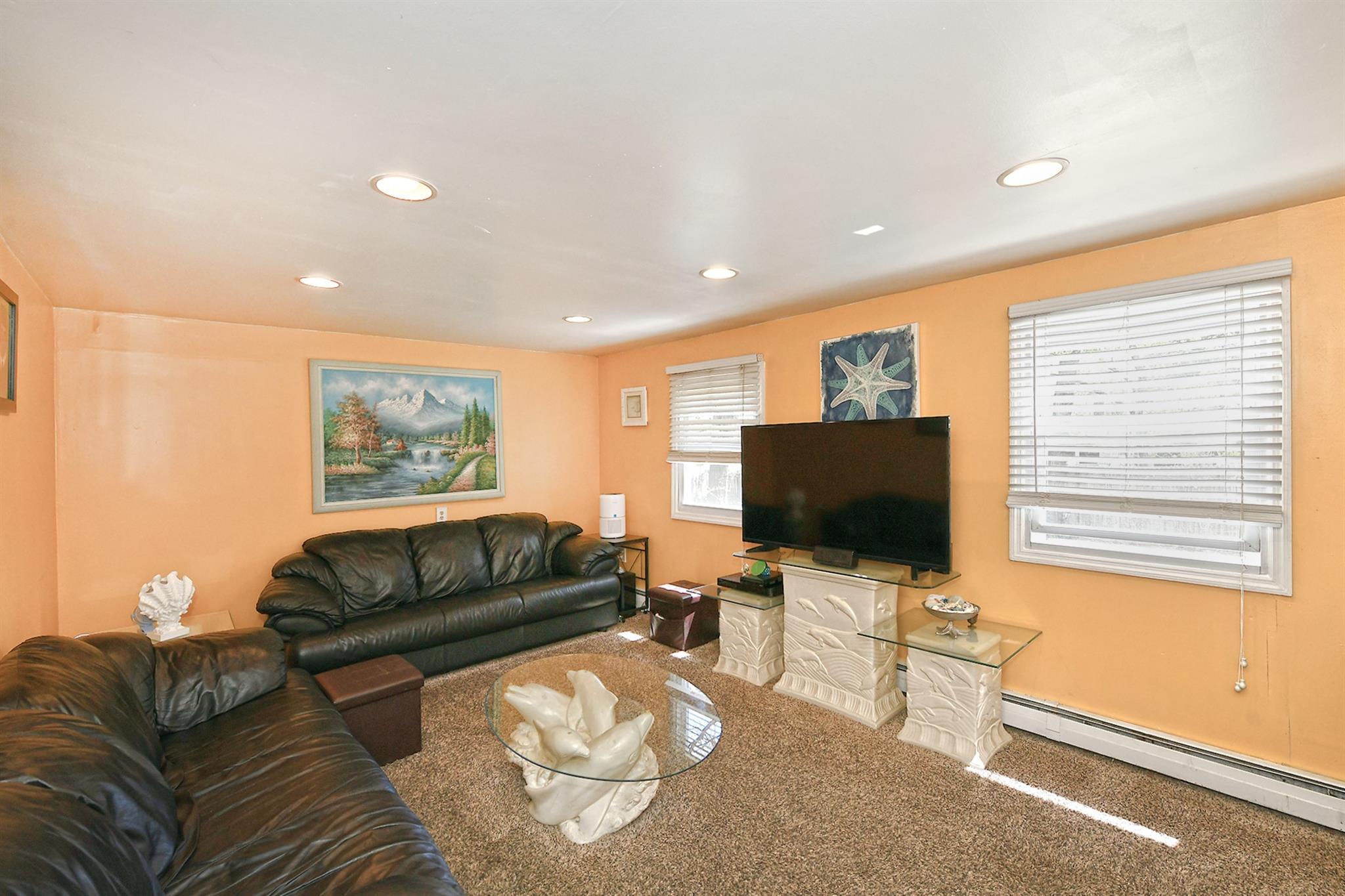 4 Split Pine Circle, Medford, New York image 10