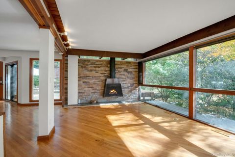 Tiny photo for 309 Scarborough Road, Briarcliff Manor, NY 10510 (MLS # 948883)