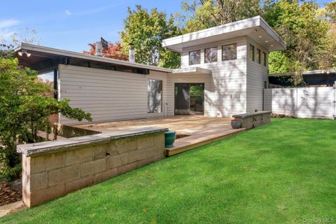 Tiny photo for 309 Scarborough Road, Briarcliff Manor, NY 10510 (MLS # 948883)