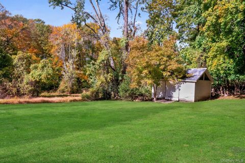 Tiny photo for 309 Scarborough Road, Briarcliff Manor, NY 10510 (MLS # 948883)