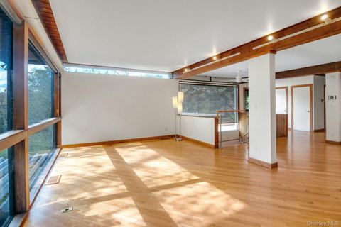 Tiny photo for 309 Scarborough Road, Briarcliff Manor, NY 10510 (MLS # 948883)