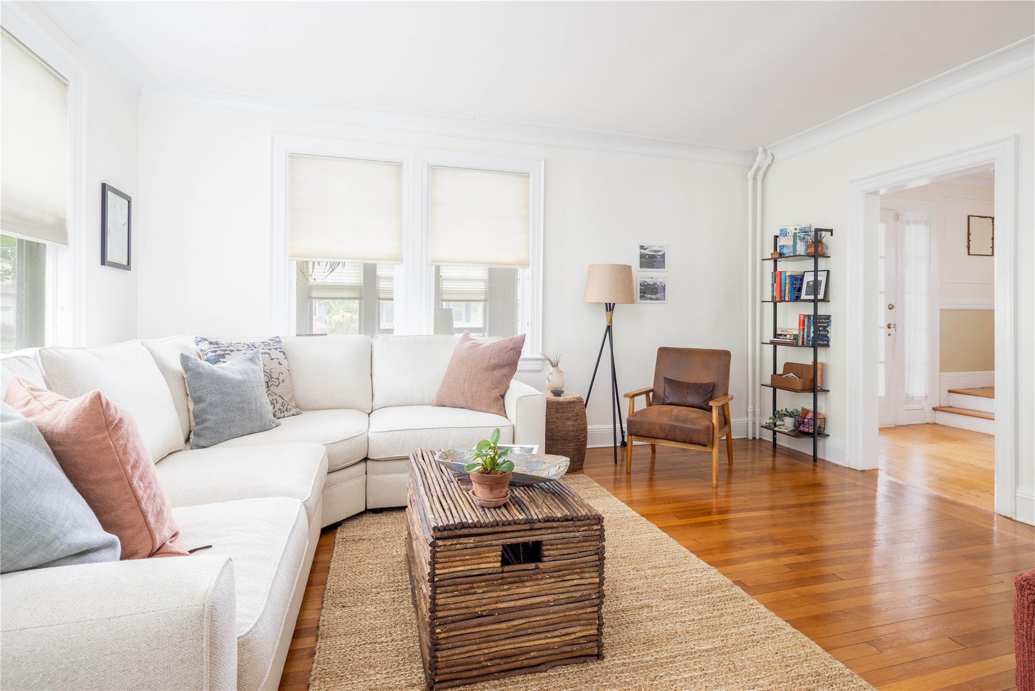 43 W 4th Street, Locust Valley, New York image 5