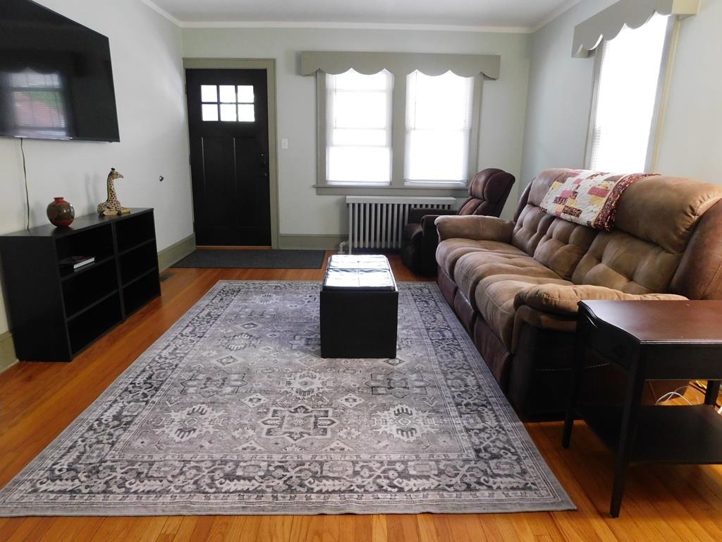 17 Roosevelt Place, Newburgh, New York image 7