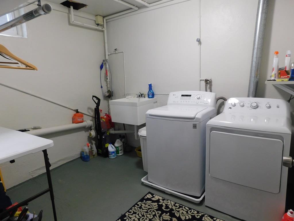 17 Roosevelt Place, Newburgh, New York image 38