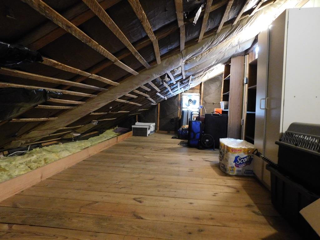 17 Roosevelt Place, Newburgh, New York image 36