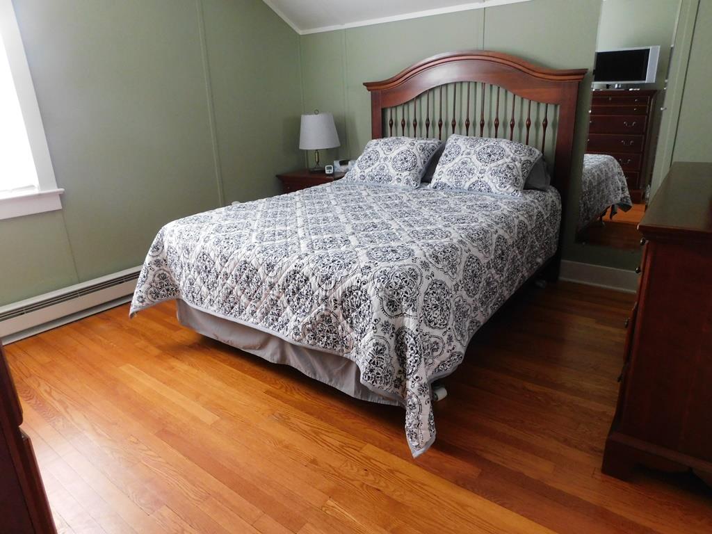 17 Roosevelt Place, Newburgh, New York image 34