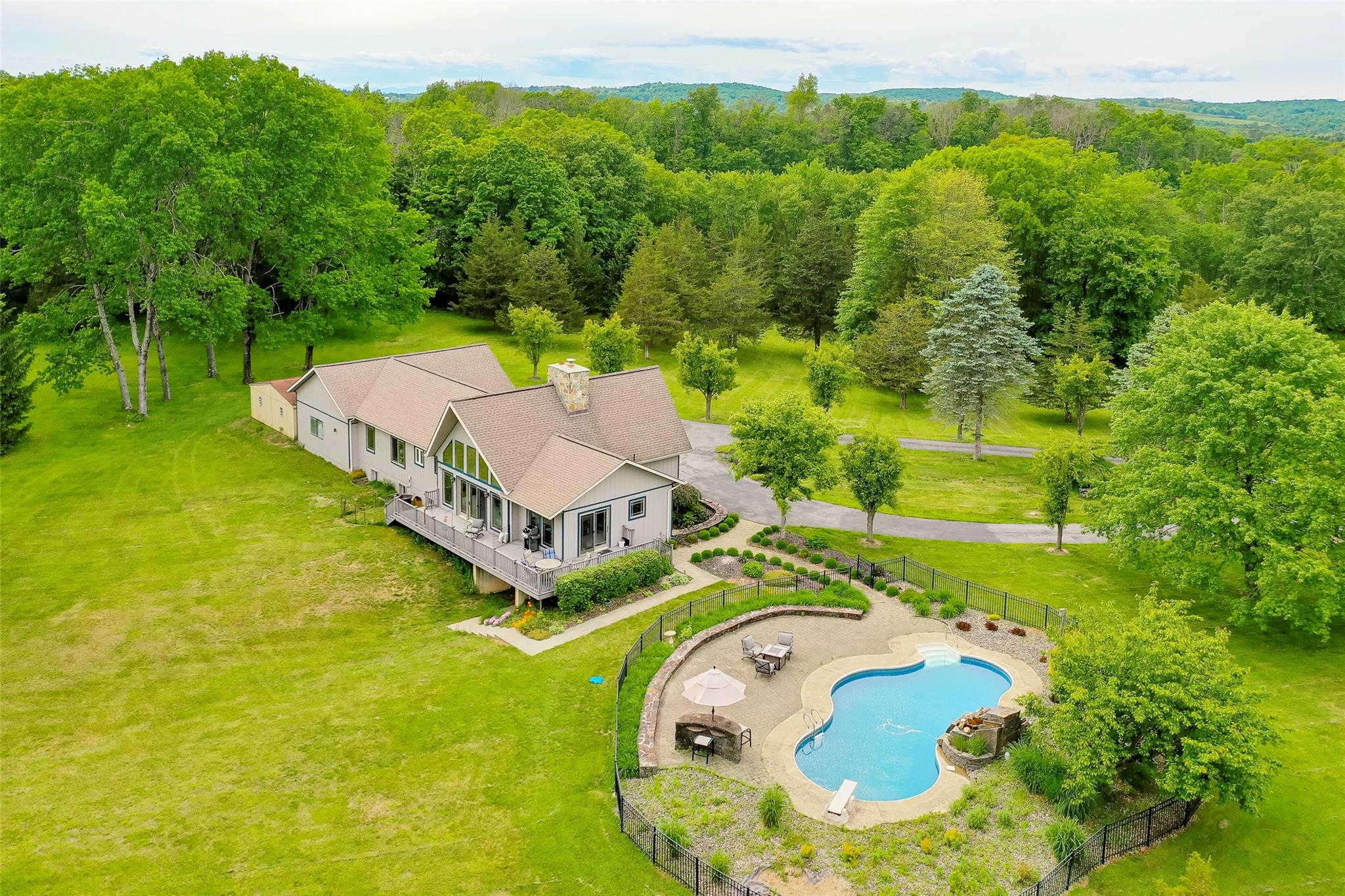 129 Clinton Corners Road, Salt Point, New York image 2