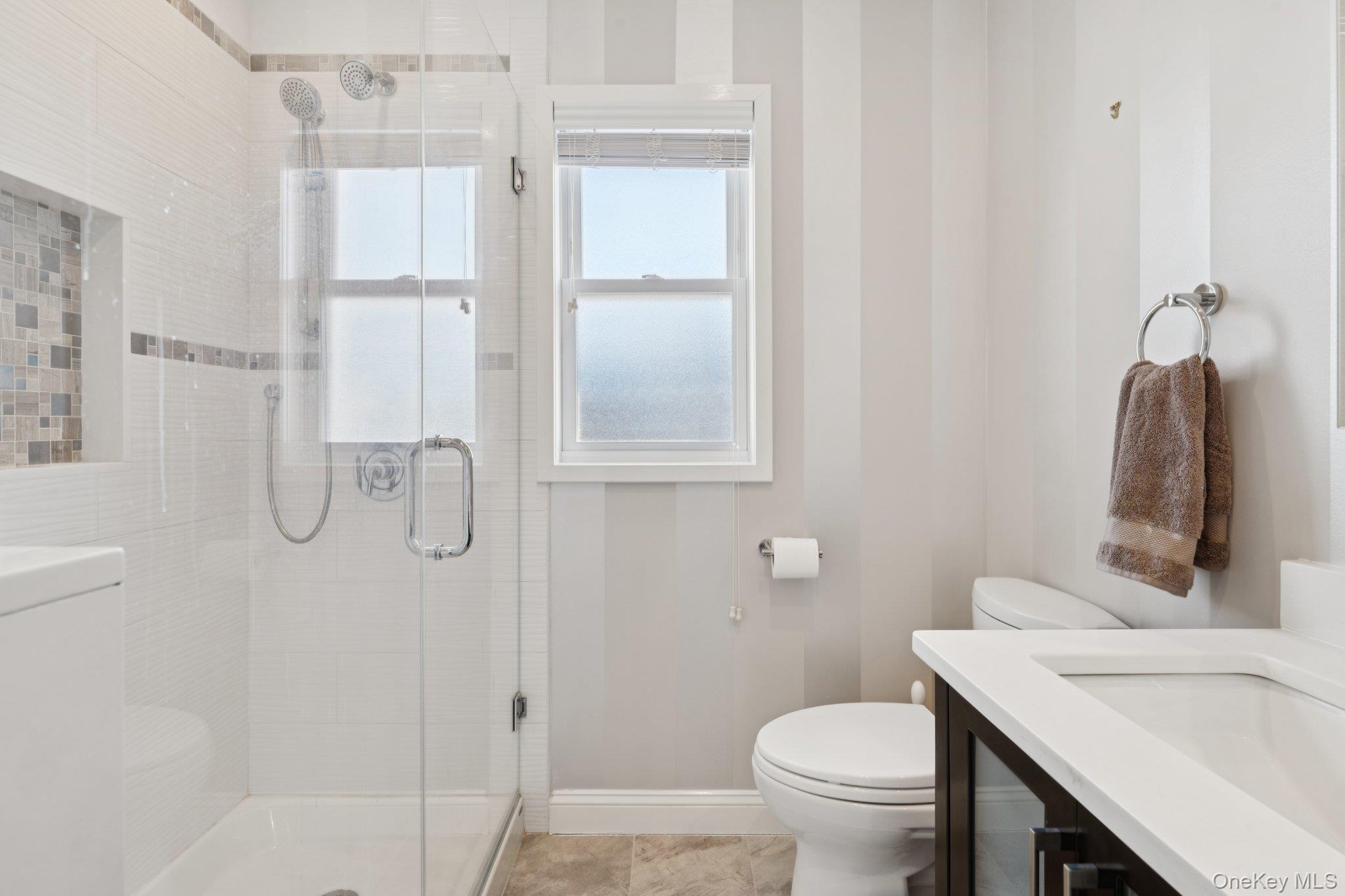 Long Beach, New York 11561, United States, 4 Bedrooms Bedrooms, ,3 BathroomsBathrooms,Residential,Active,196642